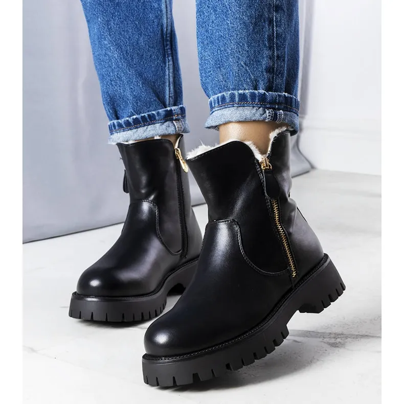 PA1 Bottes isolées noires avec fourrure de Teris le noir